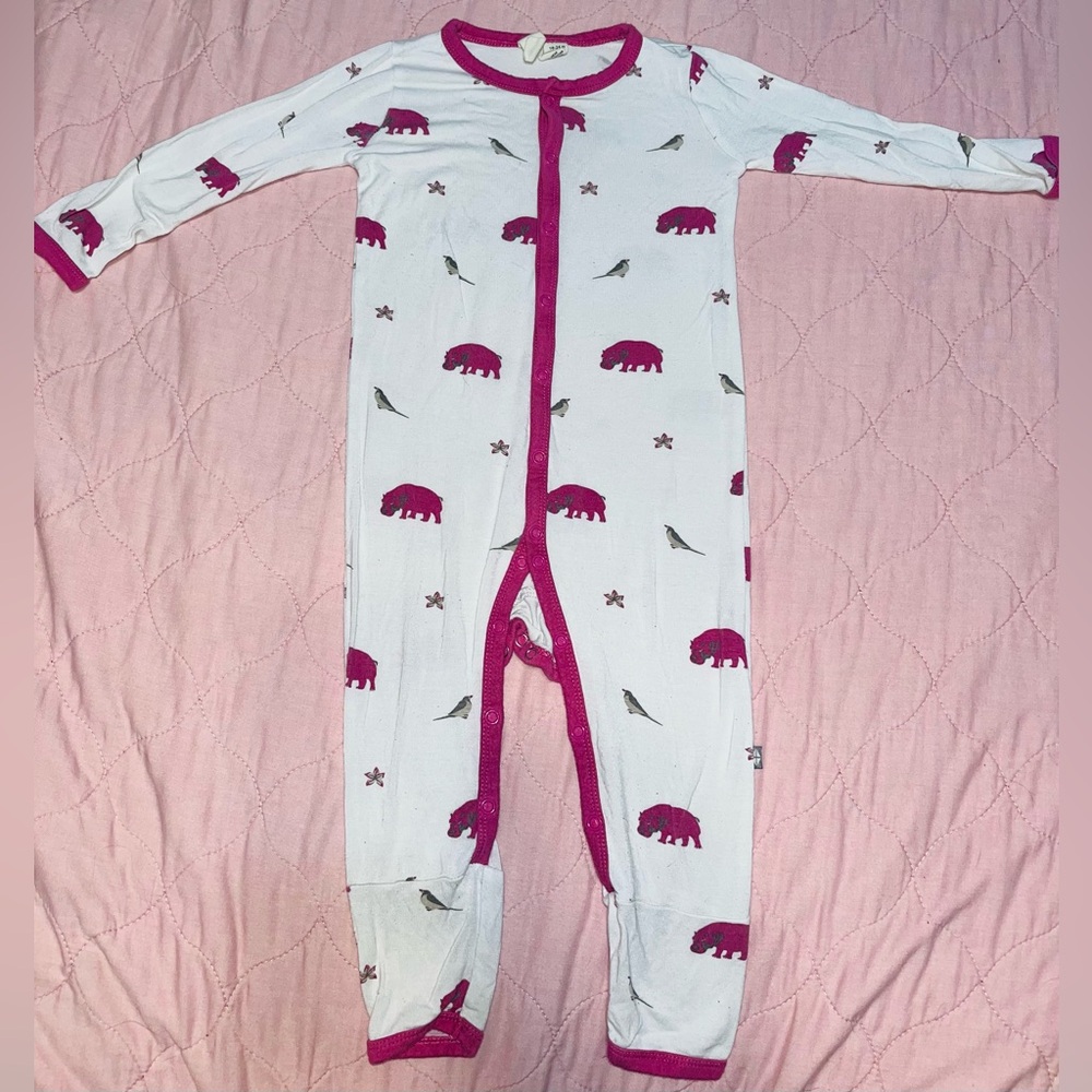 Water hole snap romper